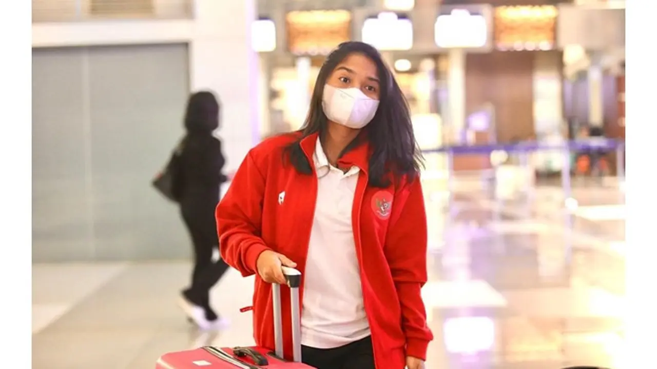 5 Potret Ade Mustika Berseragam Timnas Indonesia, Pemain Arema Woman