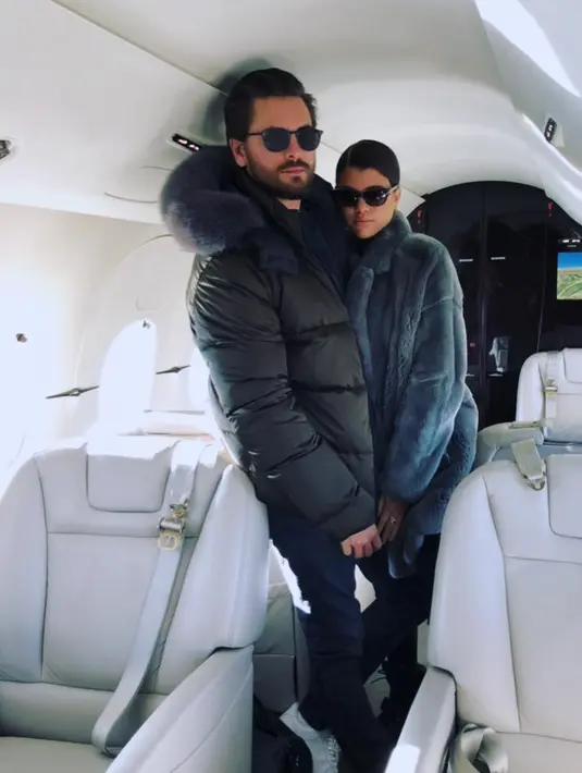 Sofia Richie dan Scott Disick sendiri kini dikabarkan sudah miliki hubungan yang serius. (instagram/letthelordbewithyou)