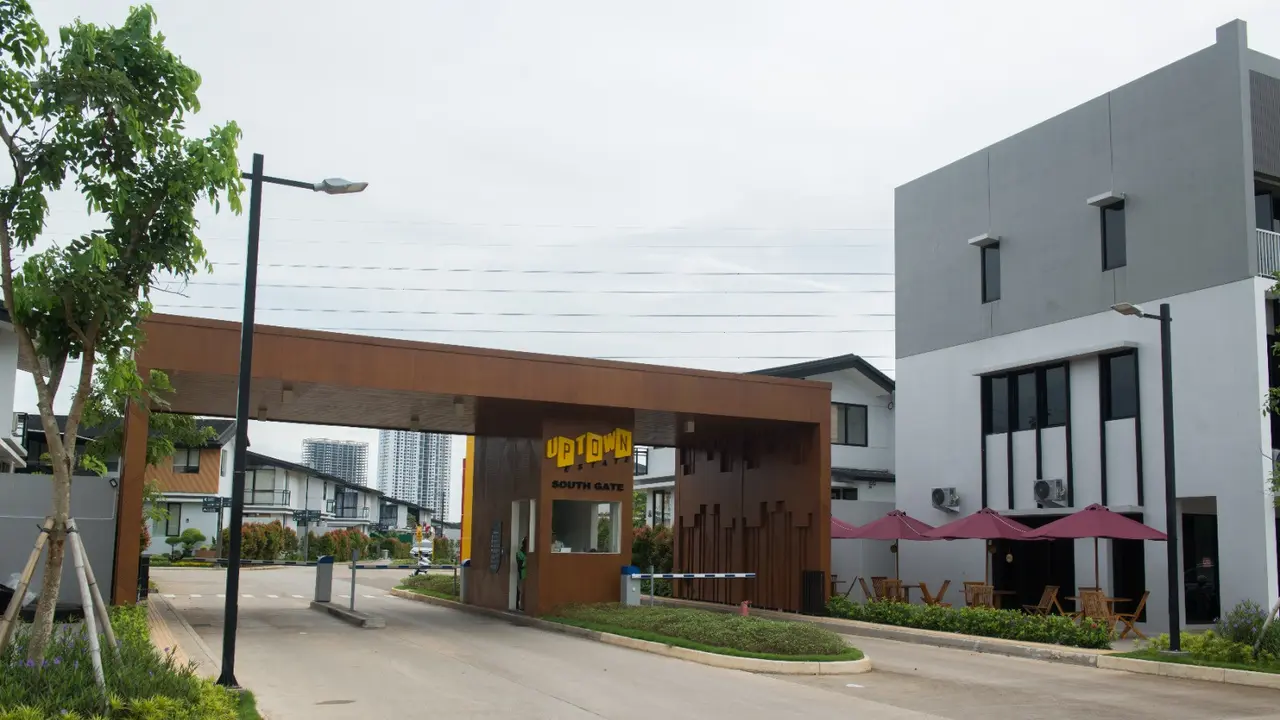 Lippo Cikarang Cosmopolis (LCC)