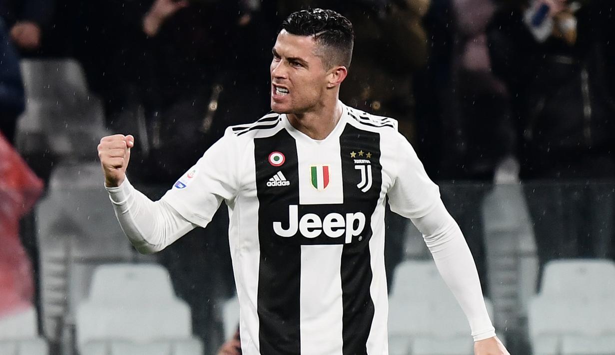 1. Cristiano Ronaldo (Juventus) - 17 gol dan 6 assist (AFP/Marco Bertorello)