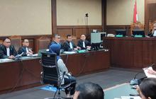 Sidang Hasto: Riezky Aprilia Cerita Diajak Bertemu 4 Mata dengan Kader PDIP Saeful Bahri di Kamar Hotel