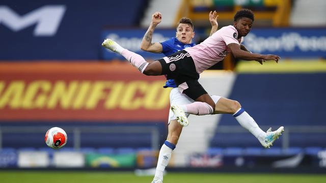 Leicester City Tumbang di Markas Everton