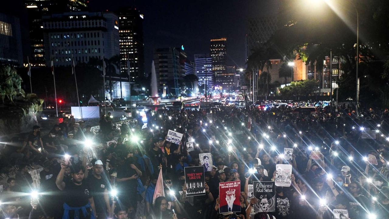 Masyarakat sipil gelar Aksi Indonesia Gelap