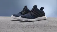 adidas Running dan Parley for the Oceans telah meluncurkan UltraBOOST Parley terbaru dengan warna Deep Ocean Blue (Liputan.com/Pool/adidas)