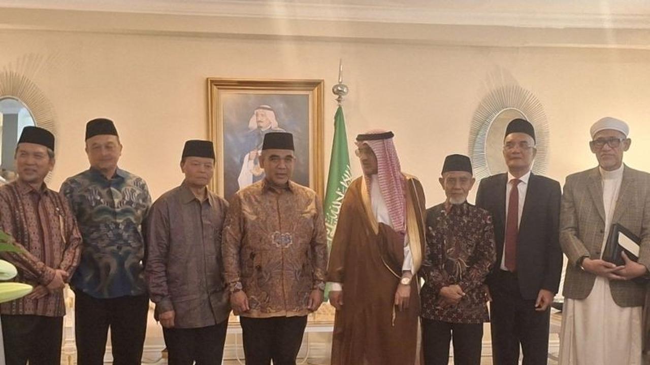 Haji sebagai Diplomasi Damai: MPR RI Dorong Penghentian Perang AS-Iran Demi Keselamatan Jemaah