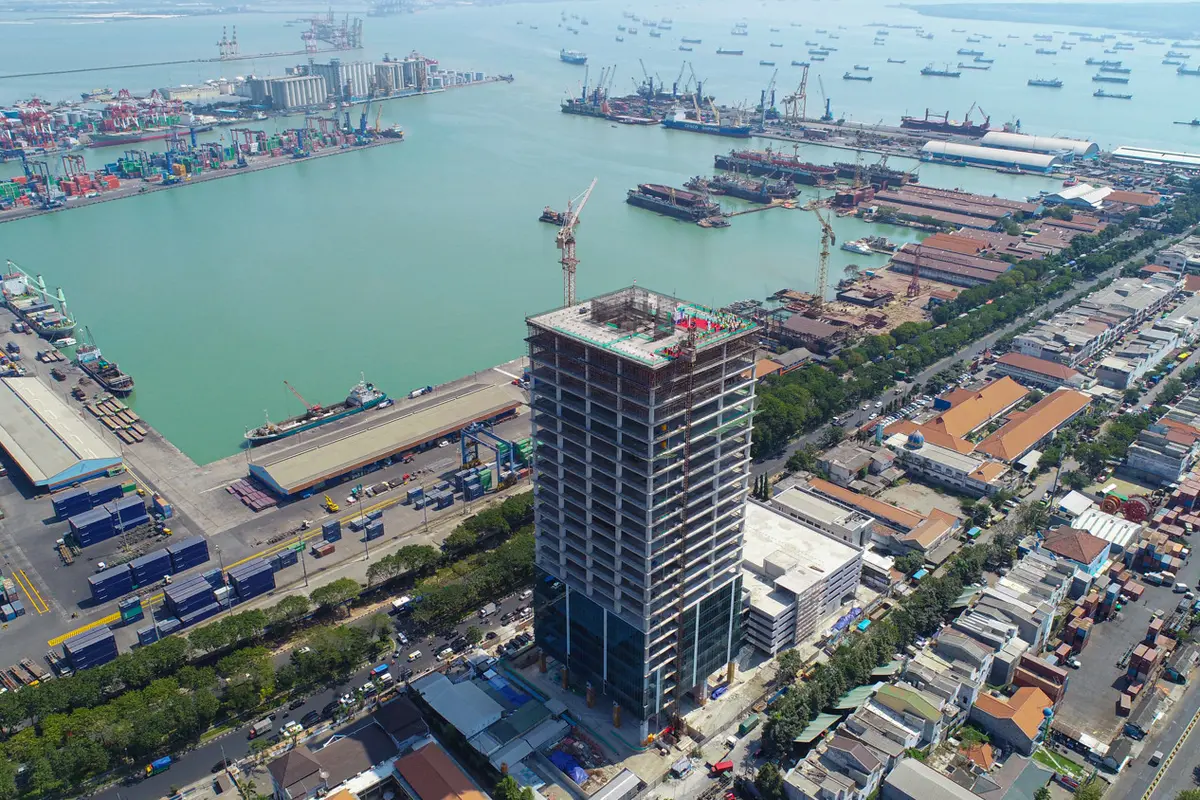 Pelindo III Bangun Tower Poros Maritim di Pelabuhan Tanjung Perak