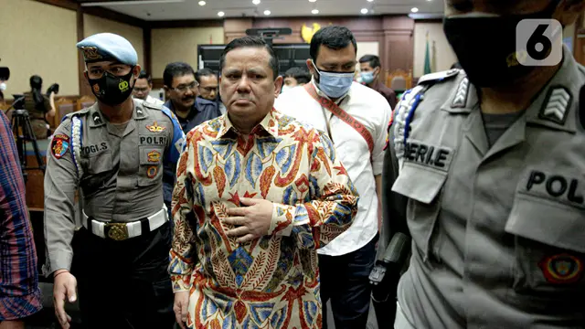 Terdakwa Napoleon Bonaparte Jalani Sidang Lanjutan Eksepsi