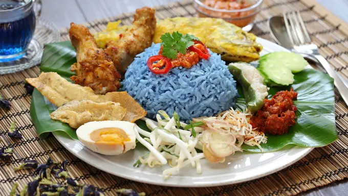 nasi uduk biru