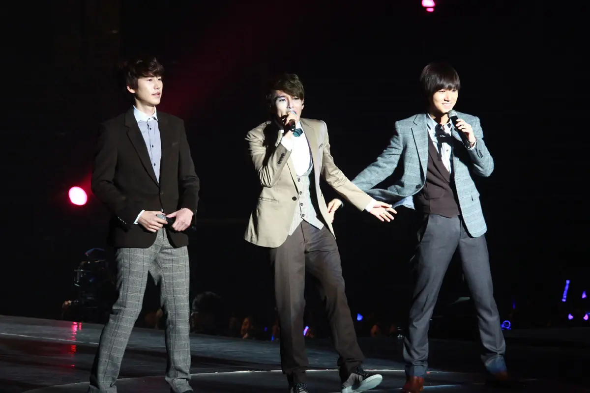 [Bintang] Super Junior K.R.Y