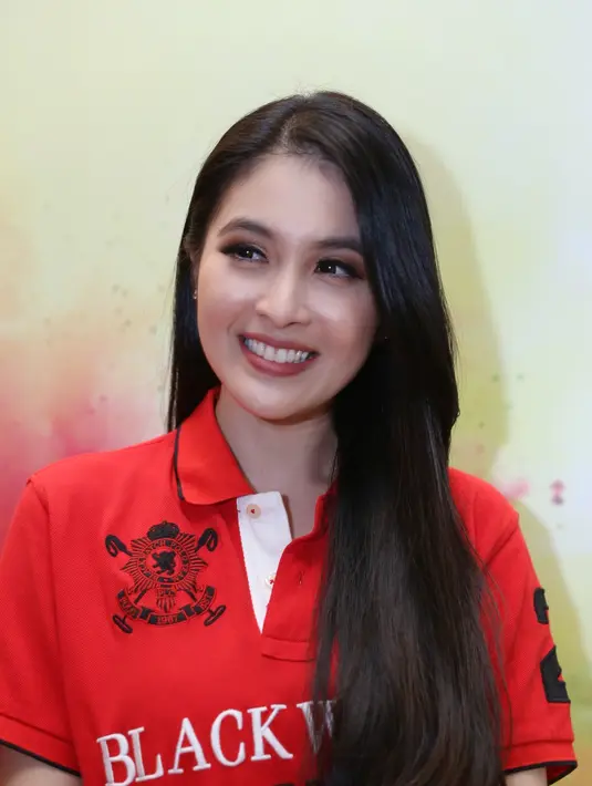 Sandra Dewi