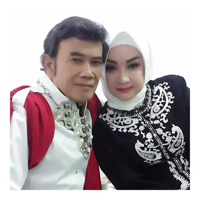 10 Pasangan Seleb yang Pernikahannya Langgeng, Sudah Lebih dari 30 Tahun