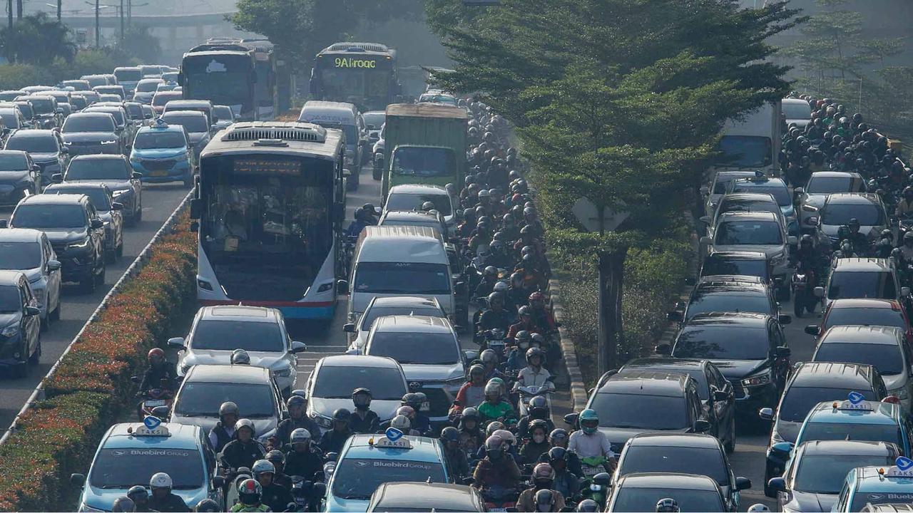 FOTO: Libur lebaran Usai, Jakarta kembali Macet
