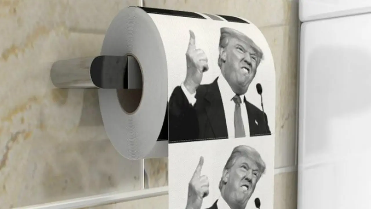 Kertas Toilet Trump Ungguli Kertas Toilet Hillary Clinton