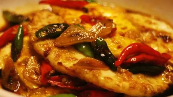 Resep Tanggal Tua Super Hemat Telur Ceplok Pedas Manis Lifestyle Fimela Com