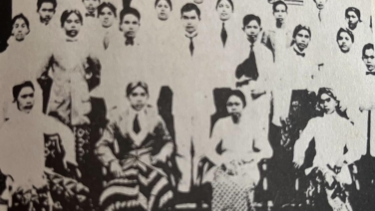 Ketika Sukarno Jadi Perawan Cantik Jong Java  #News