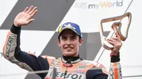 Pembalap Honda, Marc Marquez, mengaku salah memilih ban belakang yang membuatnya tak maksimal di MotoGP Austria. (AFP/Vladimir Simicek)