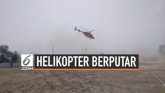 Sebuah helikopter hilang kendali saat mendarat di Desa Alwar Ladpur, India. Helikopter mengangkut seorang politikus bernama Mahant Balaknath.