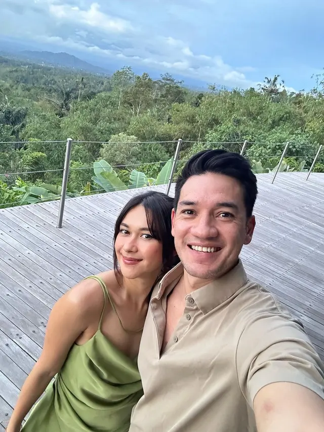 Nana Mirdad dan Andrew White (Instagram/nanamirdad_)