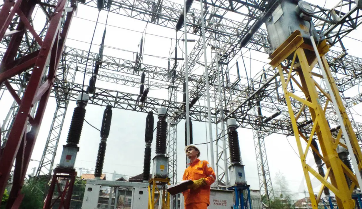 Seiring pertumbuhan ekonomi, wilayah Jawa-Bali paling tidak harus mendapat tambahan pasokan listrik sebesar 4.000–5.000 megawatt (MW) setiap tahun. (Liputan6.com/Faizal Fanani) 