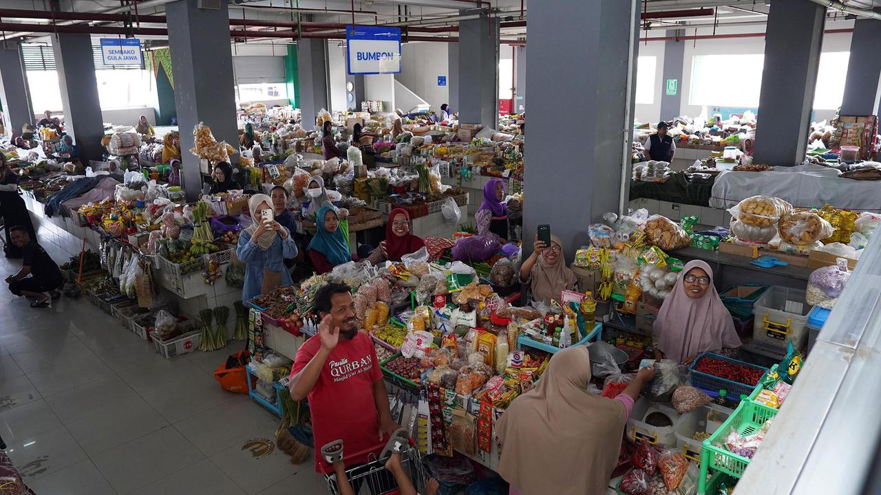 Mendag Tinjau Harga Bapok di Pasar Prawirotaman, Yogyakarta