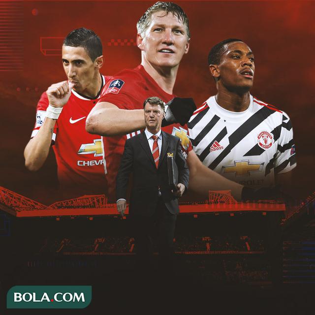 Manchester United - Luis Van Gaal dikelilingi Angel De Maria, Bastian Schweinsteiger dan Anthony Martial