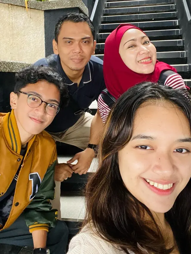 Ira Swara