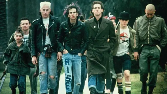 Suburbia (1983)