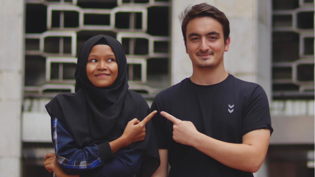 Nur