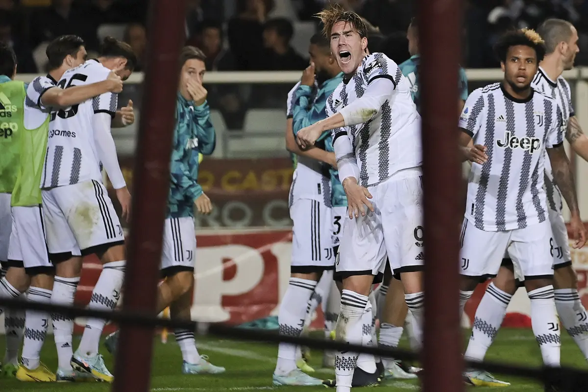 Gol Tunggal Vlahovic Antar Juventus Kalahkan Tuan Rumah Torino