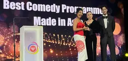Wulan Guritno dan Asri Welas Bintang MAMA-MAMA PENGEJAR CINTA (credit: instagram.com/sinemagna)