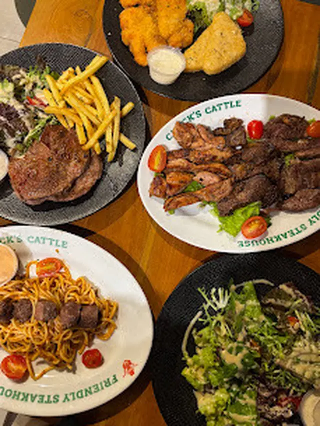 Chuck's Cattle Bintaro