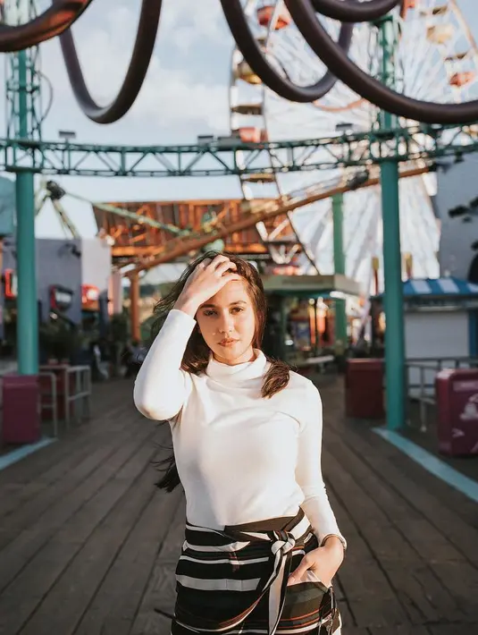 (Instagram/pevpearce)