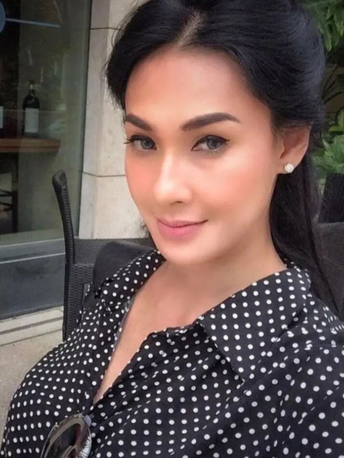 Cut Sarra (Instagram/ https://www.instagram.com/p/BWbNylcli8Y/)