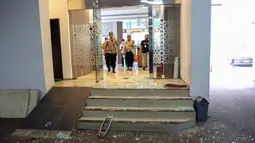 Terduga pelaku penembakan tewas dalam insiden tersebut. (Liputan6.com/Faizal Fanani)