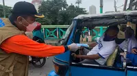 BNPB Bagikan 1,5 Juta Masker di 135 Titik Wilayah DKI Selama 3 Hari