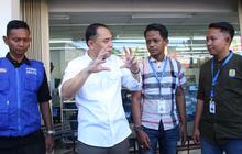 Alasan Wali Kota Surabaya Segel Parkiran Minimarket yang Tak Sediakan Juru Parkir Resmi
