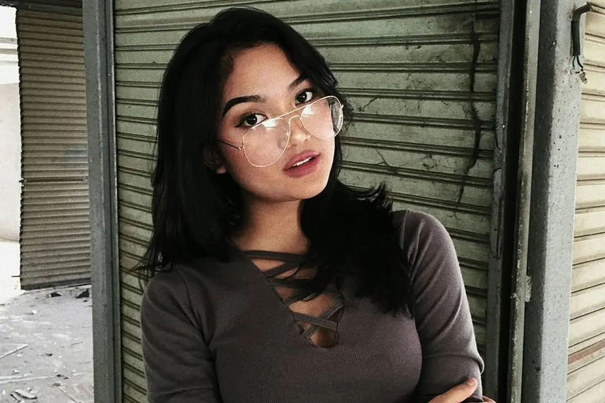 [Bintang] Marion Jola