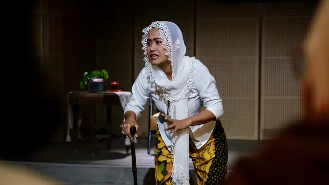 Pertunjukan Dapur Sumur Tutur Menjadi Refleksi bagi Para Penonton