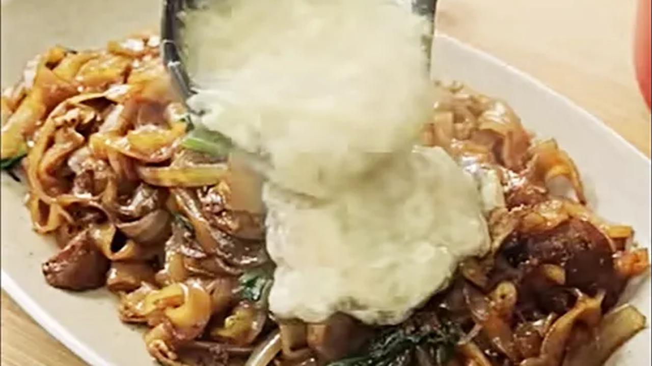 7. Resep Kwetiau Goreng Siram Telur