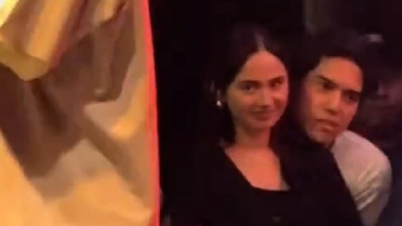 Potret Bucin El Rumi dan Syifa Hadju di Konser Sheila On 7, Penggemar Tak Sabar Saksikan Pasangan Ini Segera Menikah
