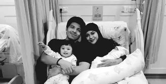 Aurel Hermansyah baru saja melahirkan anak keduanya melalui proses persalinan caesar di salah satu rumah sakit Jakarta pada tanggal cantik, yaitu 11 November 2023.