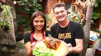 Pasangan suami-istri Veronica Tri Haryanti dan Michael Van den Bremt bersama membangun restoran di tengah kondisi pandemi. (Foto: Liputan6.com).