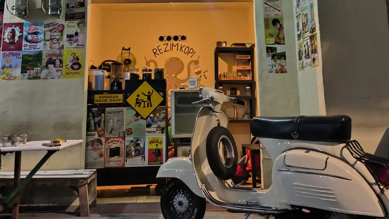 Rezim Kopi, Tempat Ngopi Baru di Tengah Permukiman Padat Penduduk Pasar Minggu