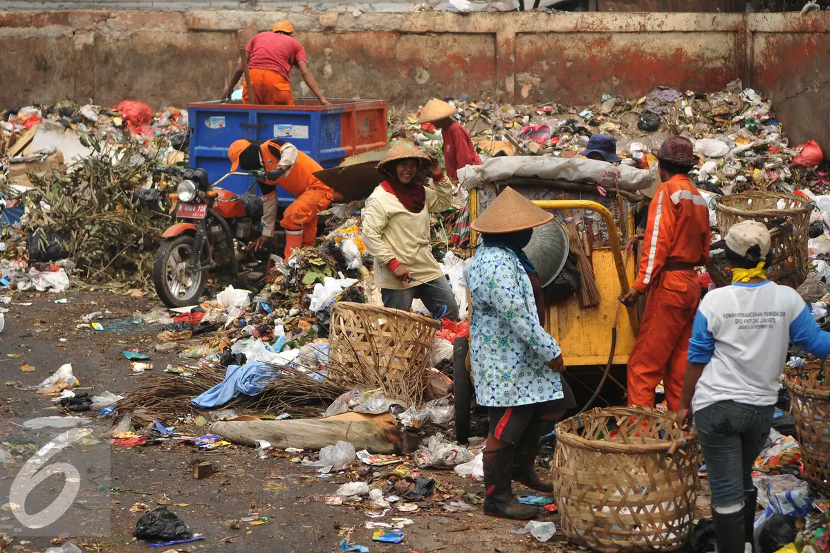 20151026-Sampah-Bantar-Gebang-Jakarta