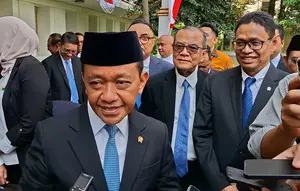 PLTS 100 GW Hemat APBN, Impor Solar Bakal Ditekan