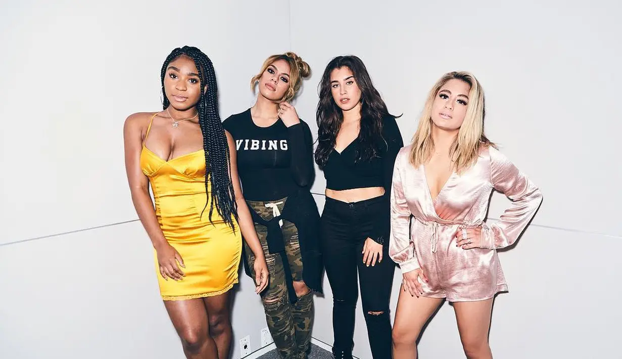 Fifth Harmony sendiri memberikan pengumumkan akan hiatus di halaman Facebook dan Twitter mereka. (instagram/fifthharmony)