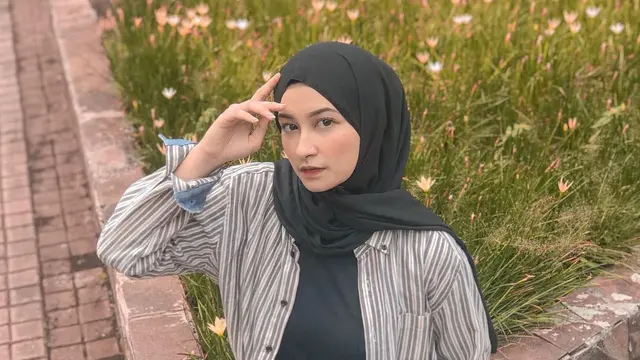 Pernah Dikabarkan dekat dengan Ridho DA, Ini 6 Potret Terbaru Shania Indriani