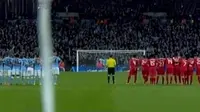 Mobil Terjun di Detos hingga Jelang Liverpool Vs Man City