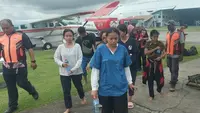 Pascainsiden Penembakan Pesawat Smart Air, Guru dan Nakes Dievakuasi ke Jayapura