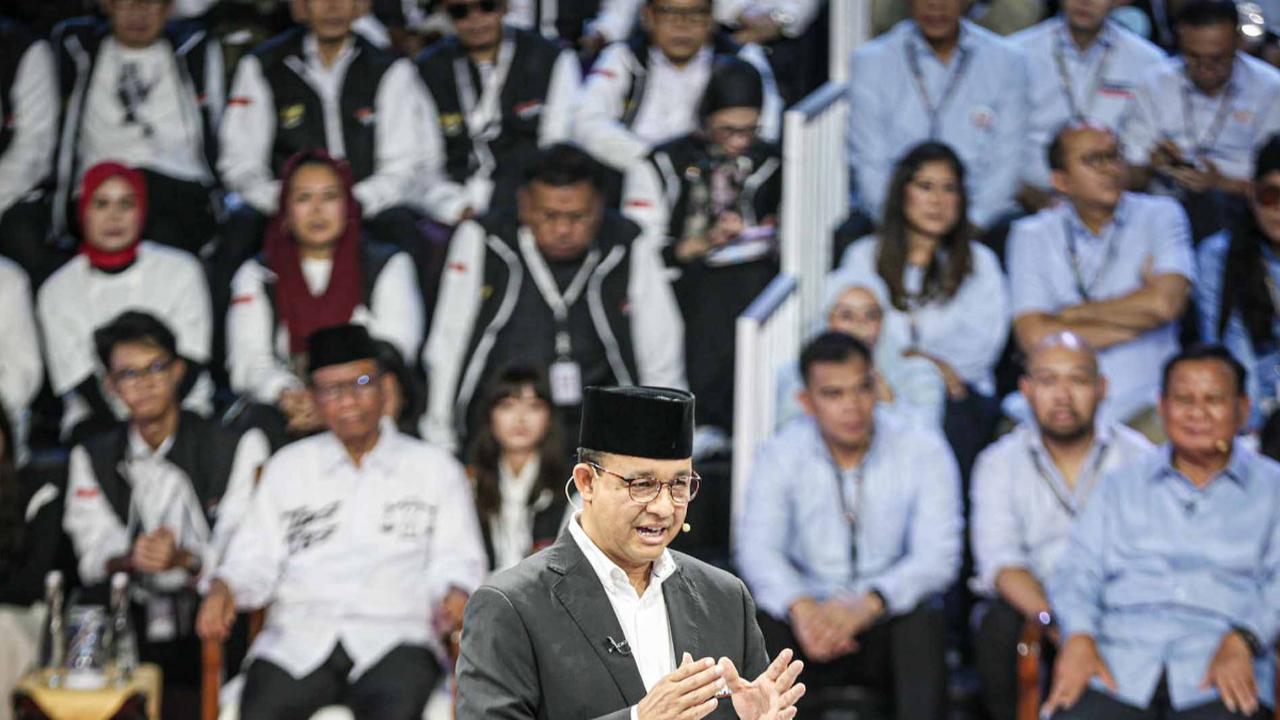 Anies Baswedan sedang berjuang sebagai Calon Presiden RI. Anies diusung koalisi perubahan setelah melepas jabatan sebagai Gubernur DKI Jakarta.&nbsp;